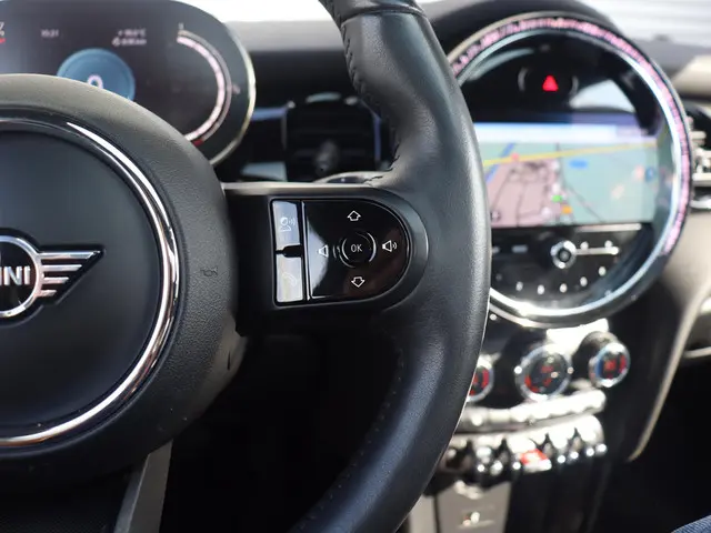 MINI 3-Deurs Cooper 2022 Benzine 21