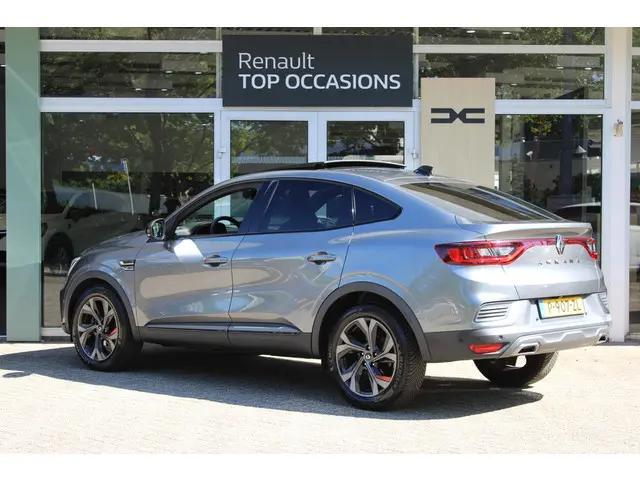 Renault Arkana 1.3 TCe 140 R.S. Line 2022 Benzine 9