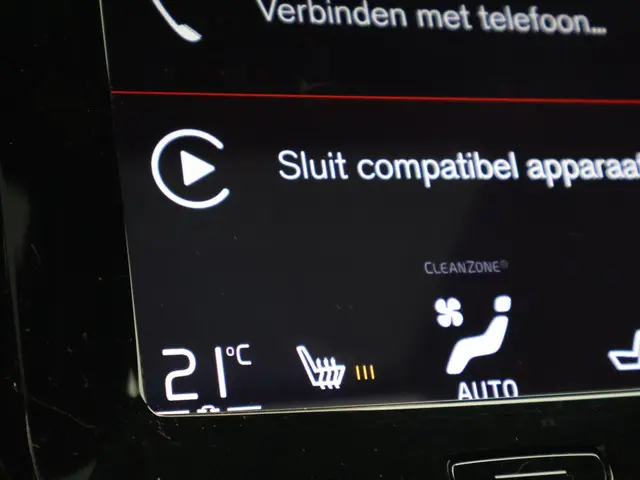 Volvo XC40 T3 Automaat R-Design 2020 Benzine 24