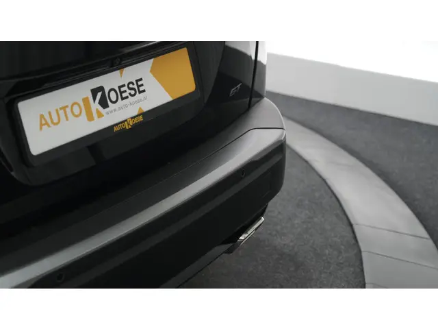 Peugeot 2008 PureTech 130 EAT8 GT 2024 Benzine 30
