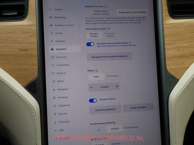 Tesla Model S 75D 2018 Elektrisch 16