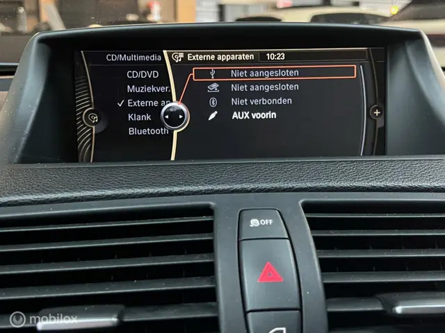 BMW 1 Serie Cabrio 118i High Executive 2012 Benzine 23