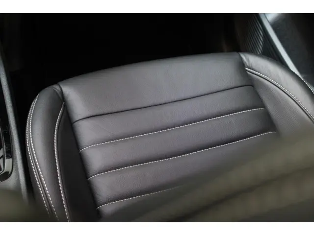 Volkswagen ID.3 Pro 58 kWh | LEDER | UNIEK! | 2020 Elektrisch 34