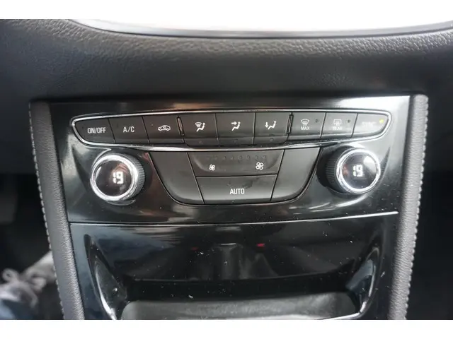 Opel Astra Sports Tourer 1.0 Innovation 2016 Benzine 24