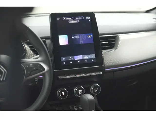 Renault Arkana Mild Hybrid 140 EDC Techno 2024 Benzine 60