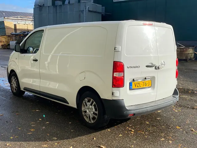 Opel Vivaro 1.5 CDTI L2H1 Edition 2022 Diesel 6