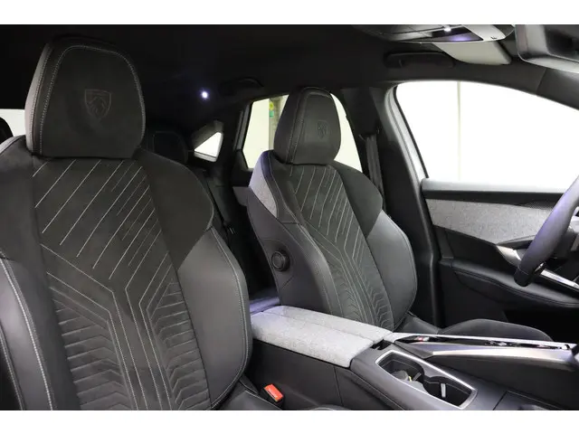 Peugeot 3008 1.2 Hybrid 136 GT 2024 Hybride Benzine 16