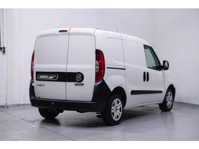 Fiat Doblò 1.3 MJet 90 pk L1H1 2015 Diesel 4