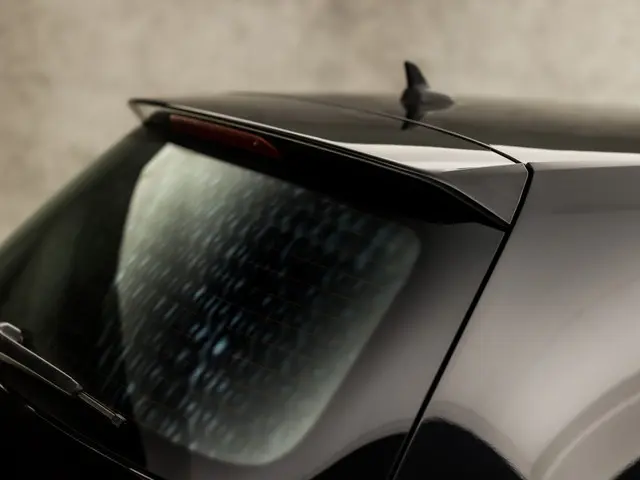 Volkswagen Golf 1.2 TSI Highline 2014 Benzine 27