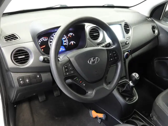 Hyundai i10 1.0i Comfort 2018 Benzine 4