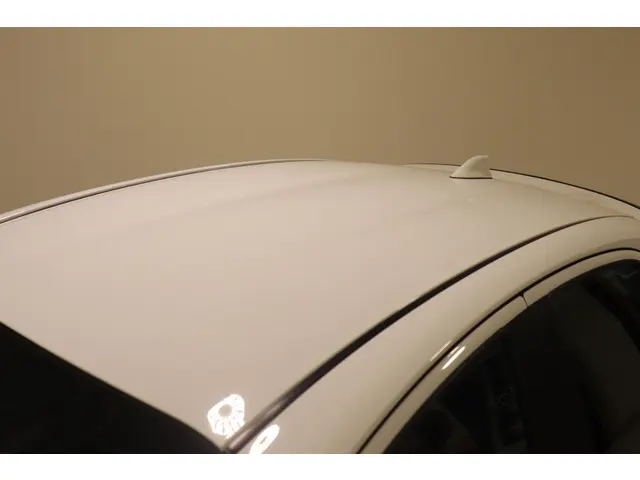 Toyota Yaris 1.5 Hybrid Dynamic, 2022 Hybride Benzine 8