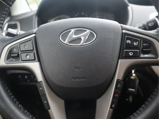 Hyundai i20 1.2 HP 2015 Benzine 10