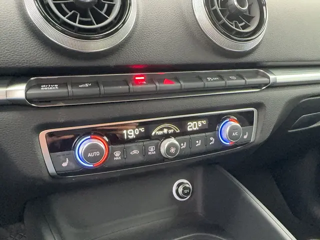 Audi A3 40 e-tron Sport 2019 Hybride Benzine 18