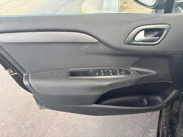 Citroën C4 1.2 PureTech Feel Collection 2017 Benzine 15