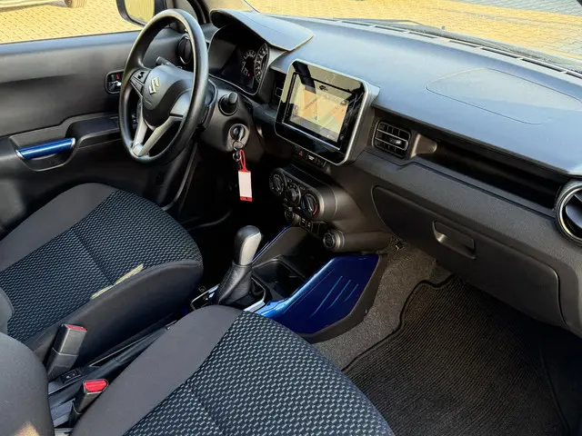 Suzuki Ignis 1.2 Smart Hybrid Select 2023 Benzine 6