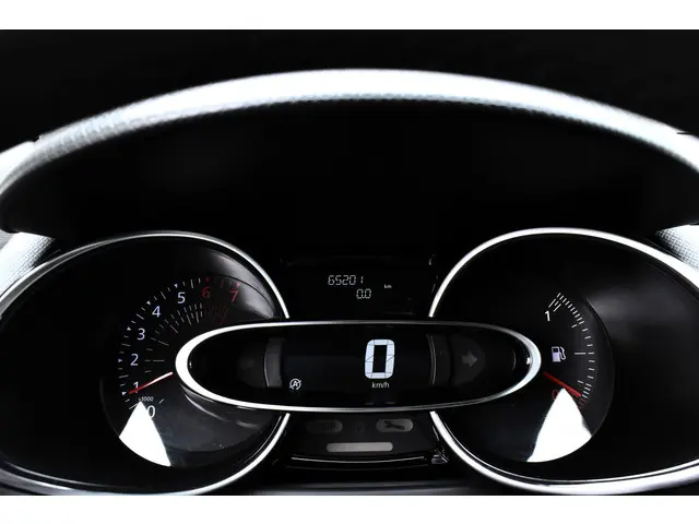 Renault Clio 0.9 TCe Limited 2019 Benzine 16