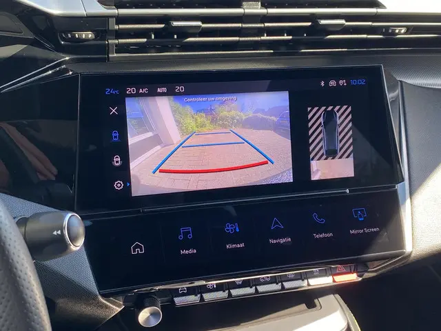 Peugeot 408 1.6 Hybrid GT 2023 Hybride Benzine 21