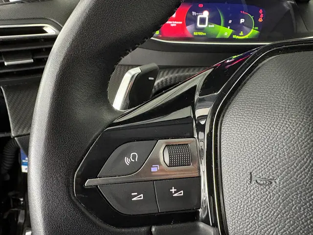 Peugeot 208 1.2 PureTech Allure 2020 Benzine 16