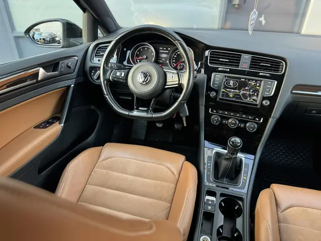 Volkswagen Golf Variant 1.2 TSI Highline 2015 Benzine 13