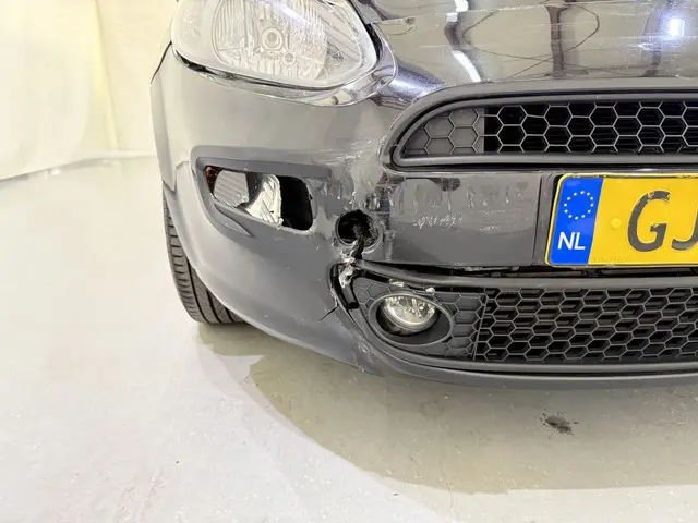 Fiat Punto 0.9 TwinAir Turbo 100 Lounge 2015 Benzine 9