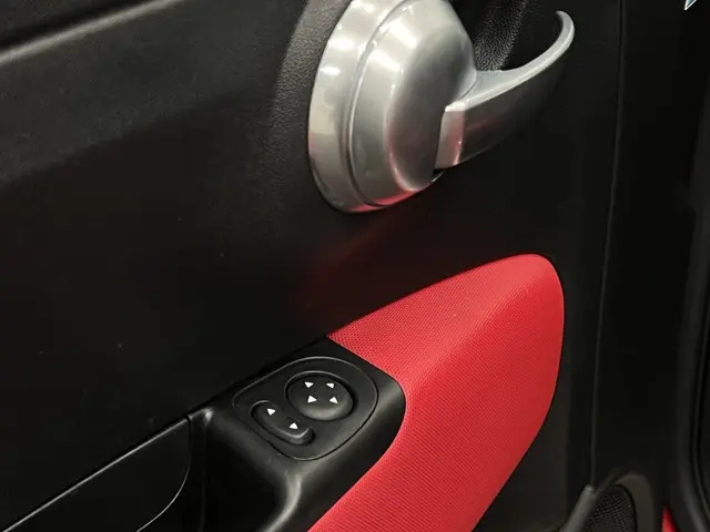 Fiat 500 0.9 TwinAir Turbo 500S 2015 Benzine 13