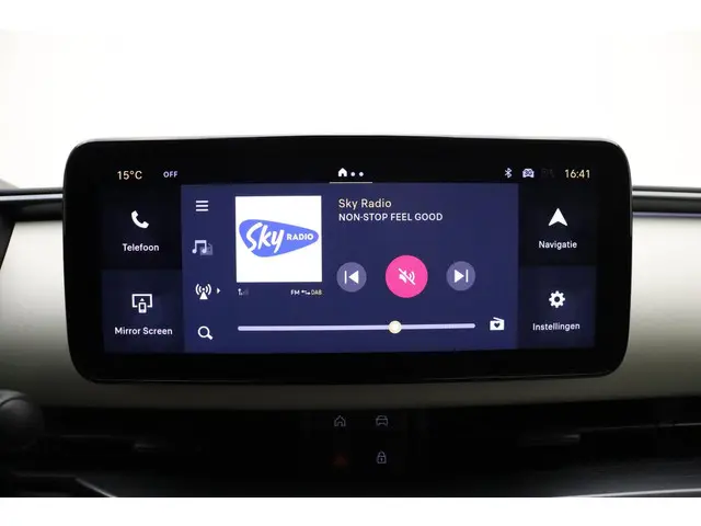 Fiat 600 1.2 Hybrid La Prima 2024 Benzine 25