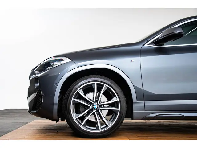 BMW X2 sDrive18i 2018 Benzine 8