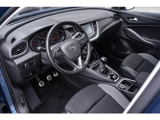 Opel Grandland X 1.2 Turbo Innovation 2018 Benzine 28