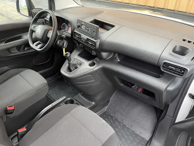 Citroën Berlingo 1.5 BlueHDI Control 2021 Diesel 10