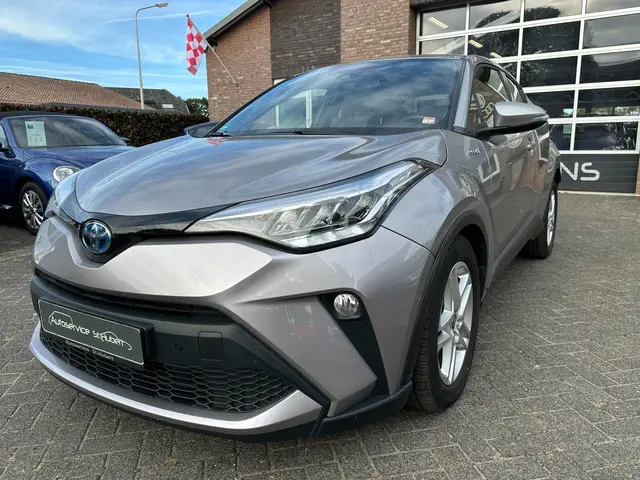 Toyota C-HR 1.8 Hybrid Executive 2022 Hybride Benzine 3
