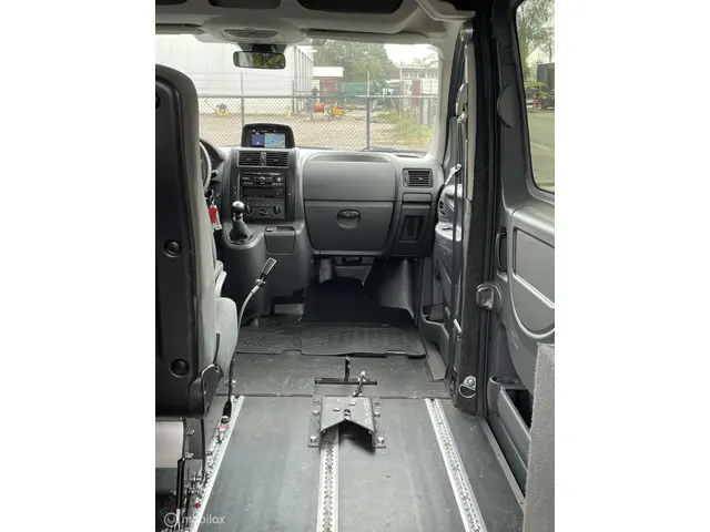 Toyota ProAce 2.0D L2H2 Aspiration 2015 Diesel 12