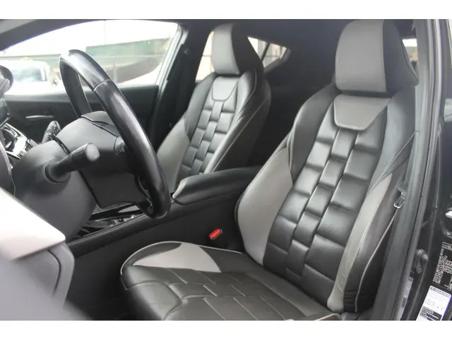 Toyota C-HR 1.8 Hybrid Adventure 2018 Hybride Benzine 10