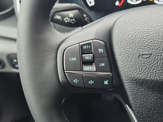 Ford Transit 350 2.0 TDCI L3H2 Trend 2024 Diesel 15