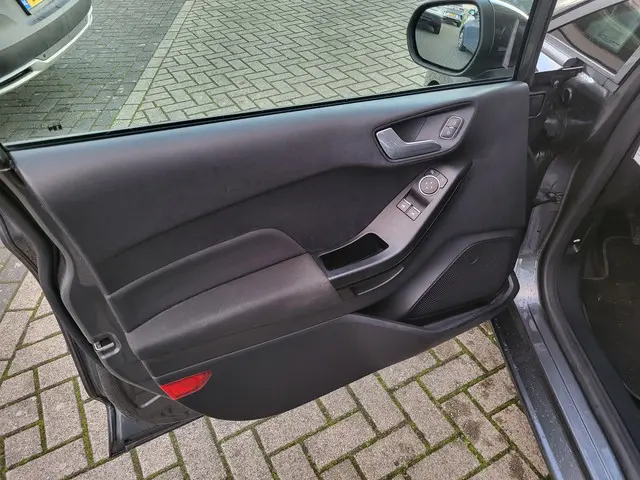 Ford Fiesta 1.1 Trend 2018 Benzine 10