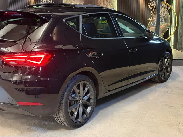 SEAT Leon ST 2.0 TSI FR PANO|BOMVOL! 2019 Benzine 7