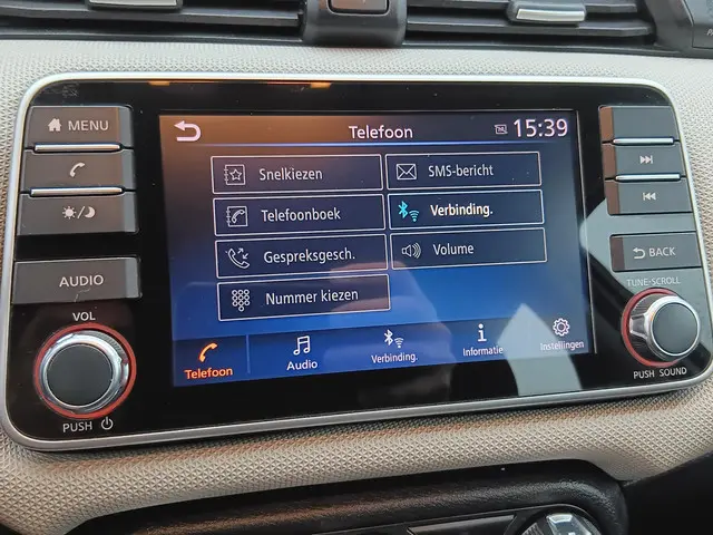 Nissan Micra 0.9 IG-T Acenta 2018 Benzine 27