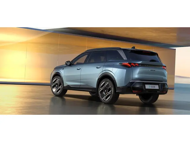 Peugeot e-5008 GT Exclusive 73 kWh 2026 Elektrisch 4