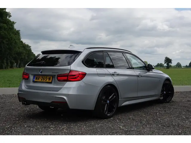 BMW 3 Serie 2