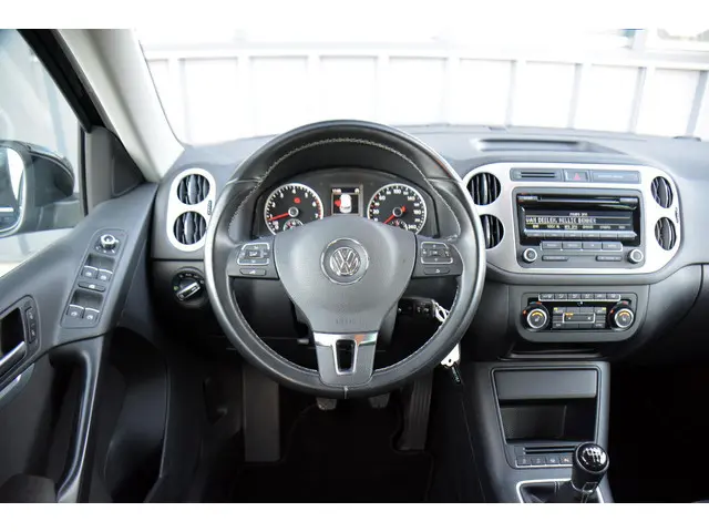 Volkswagen Tiguan 1.4 TSI Sport&Style 2014 Benzine 39