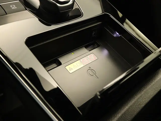 Toyota bZ4X Business Plus 71 kWh 2023 Elektrisch 33