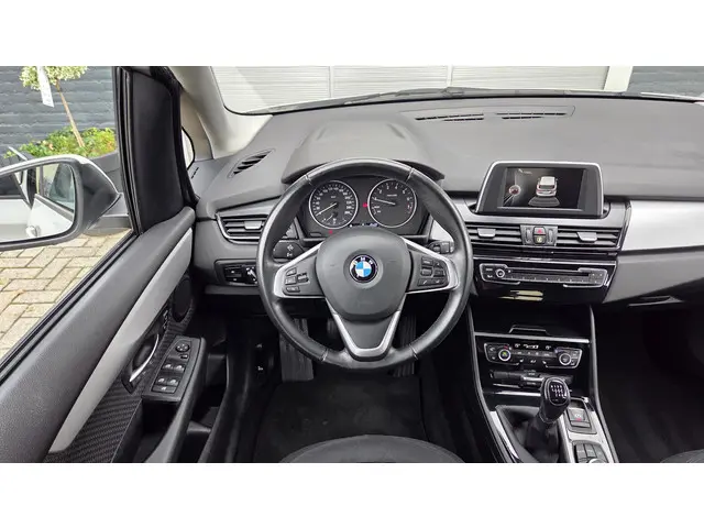 BMW 2 Serie Active Tourer 218i 2014 Benzine 12