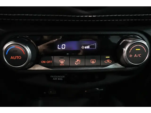 Nissan Juke 1.0 DIG-T N-Design 2023 Benzine 21