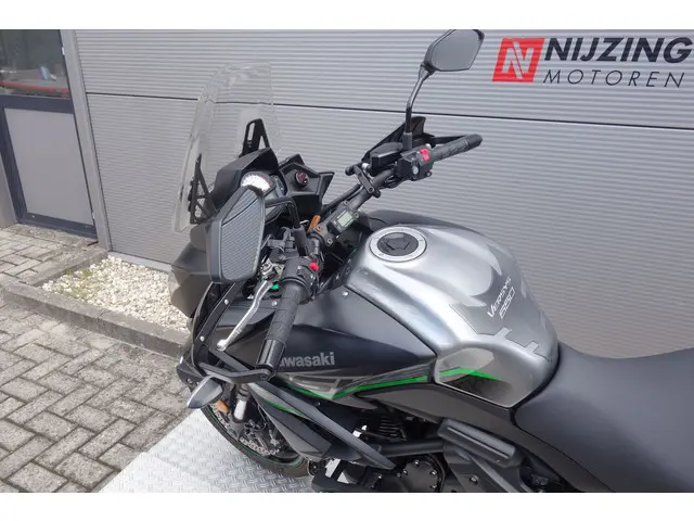 Kawasaki Versys 650 GRAND TOURER 2019 Benzine 21