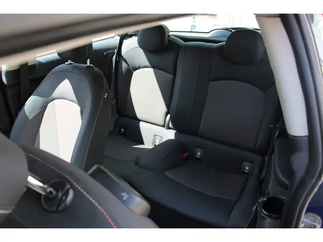 MINI One Mini 1.2 Business 2014 Benzine 17