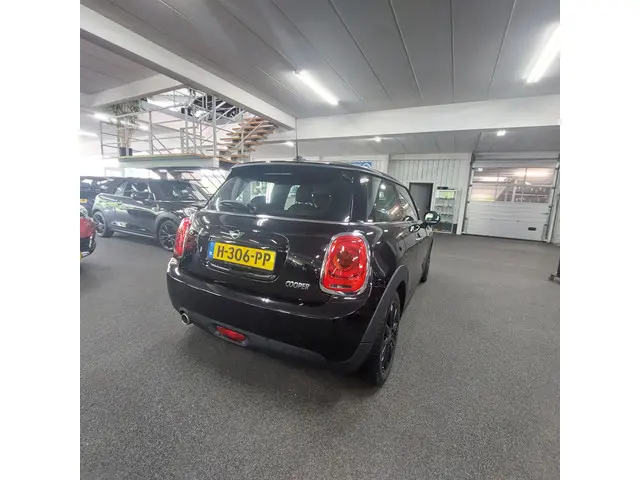 MINI Cooper 1.5 Pepper-100 KW NL-auto 2020 Benzine 10