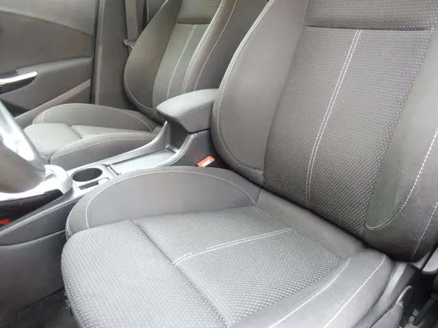 Opel Astra 1.4 Turbo Color Edition 2012 Benzine 4
