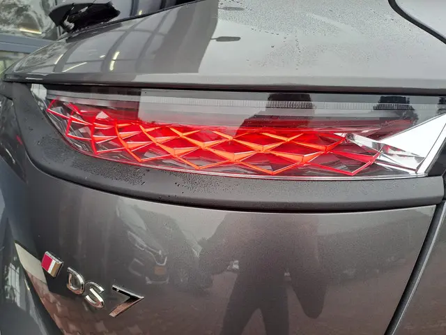 DS DS 7 Crossback 1.2 PureTech Executive 2021 Benzine 50