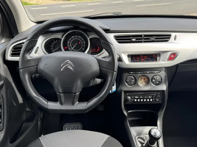Citroën C3 1.2 VTi Coll. Light 2012 Benzine 23