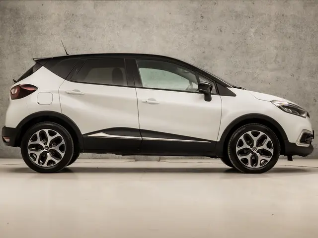 Renault Captur 0.9 TCe Intens Sport 2019 Benzine 4