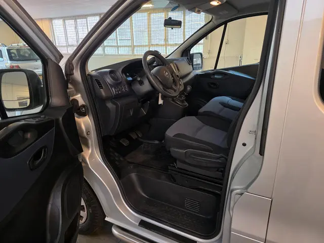 Opel Vivaro Combi 1.6 CDTI L2H1 2019 Diesel 10